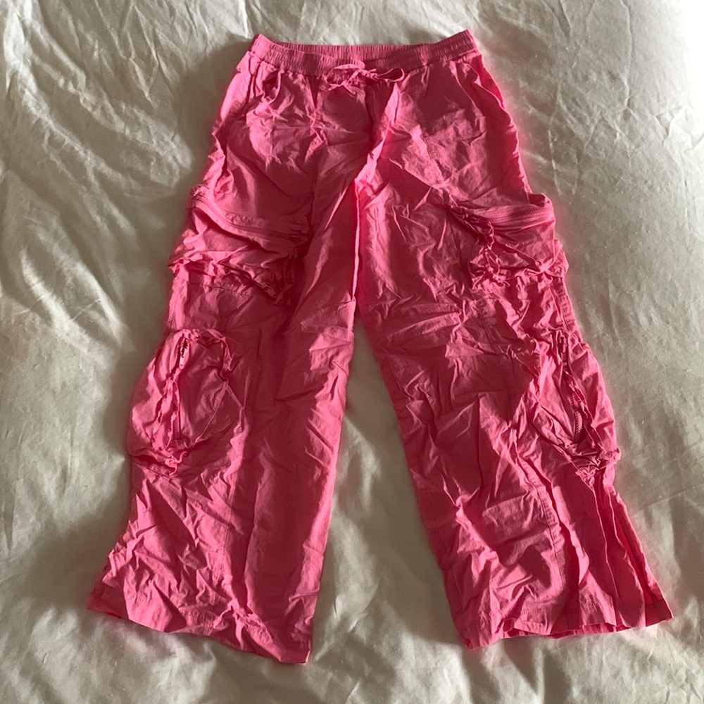 Zara Women’s Pink Cargo Pants
